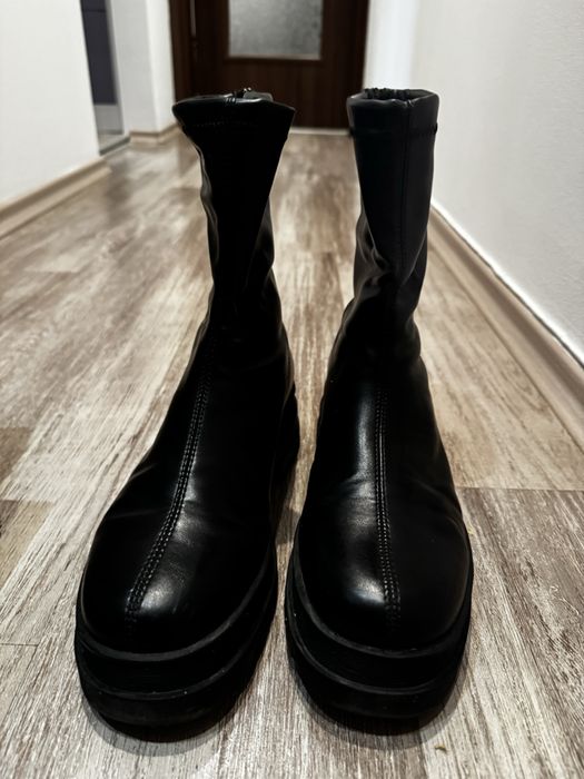 Зимни кожени боти