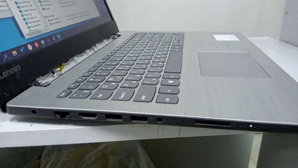 Ноутбук Lenovo IdeaPad 330-15AST