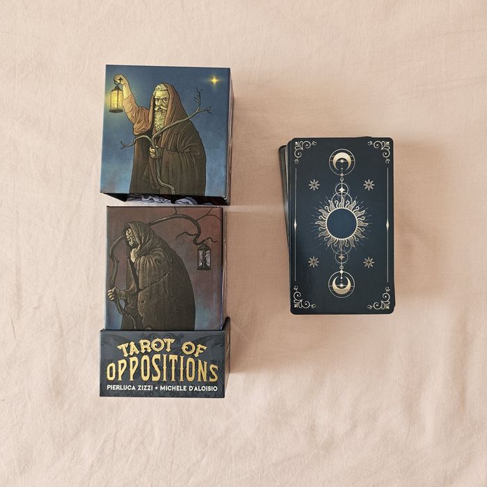 Pachet Tarot of Oppositions, nefolosit