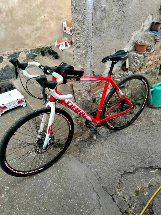 Колело/Велосипед hybrid