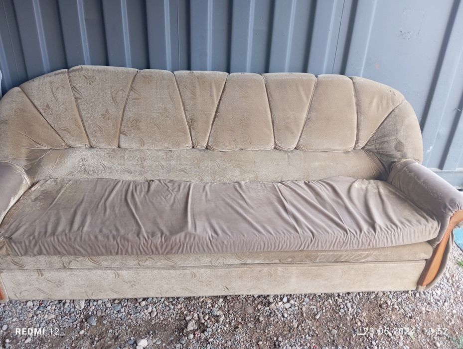 Диван продам б.у