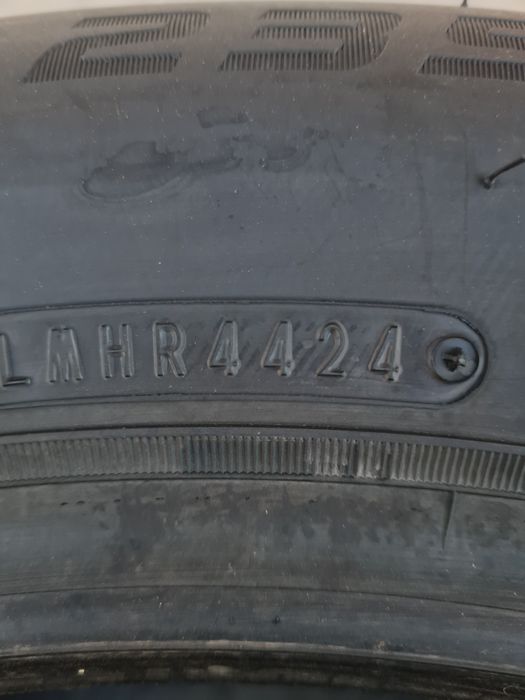 Нови Всесезонни гуми 2 броя FALKEN EuroAllSeazon AS220 235 55 R17