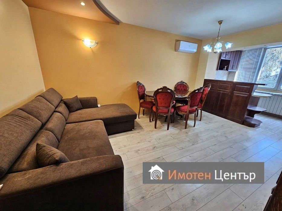 Дава се под наем Двустаен апартамент в София, Студентски град - 65 кв.м за 600 € - Снимка #1