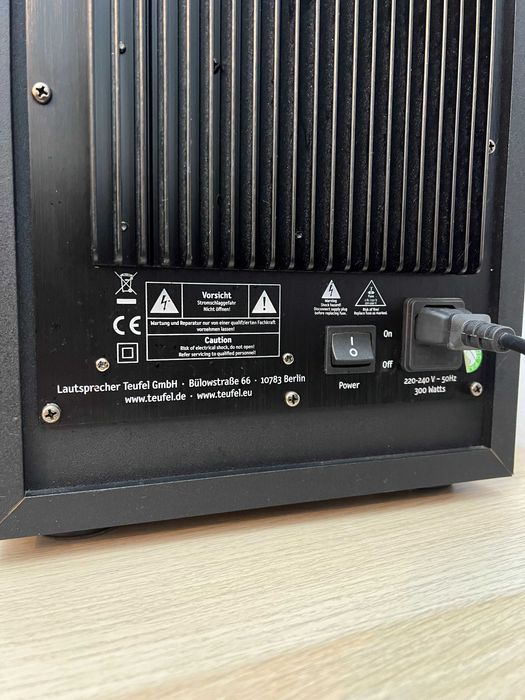 Teufel CE 100 SW subwoofer si sateliti  CE 10 FCR, surround 5.1