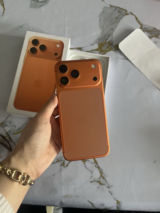 Продаю Айфон 17, 1 терабайт