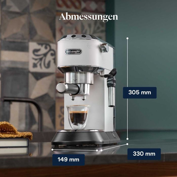 Кафемашина с ръкохватка DeLonghi Dedica EC685.W Бяла