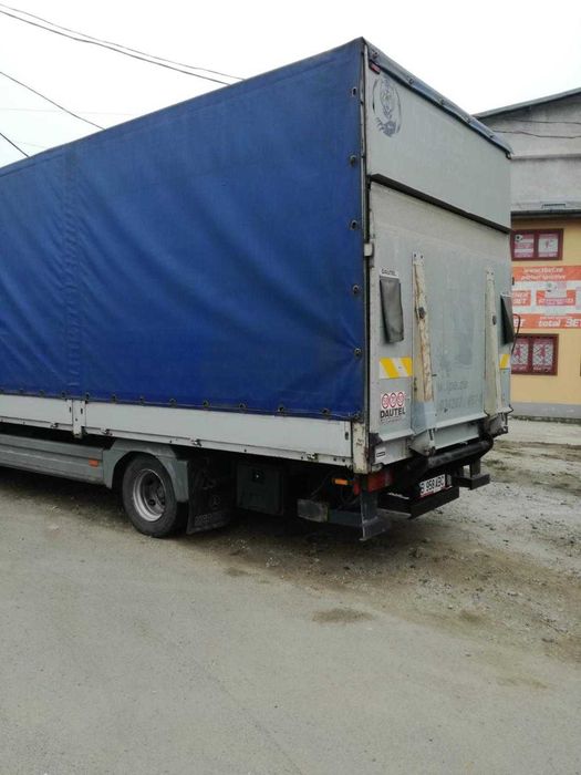 Transport Marfa camion de 7,5 tone UTIL 4-4,5 TONE