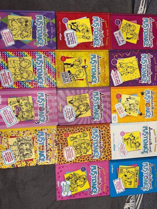 Set carti “Insemnarile unei pustoaice” vol 1-14