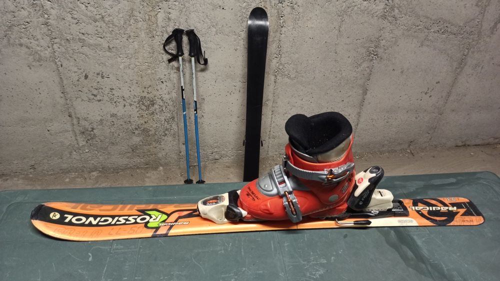 Детски ски и обувки