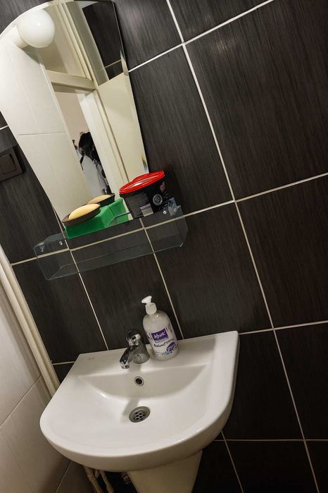 Дава се под наем Едностаен апартамент в Пловдив, Изгрев - 40 кв.м за 281 € - Снимка #2