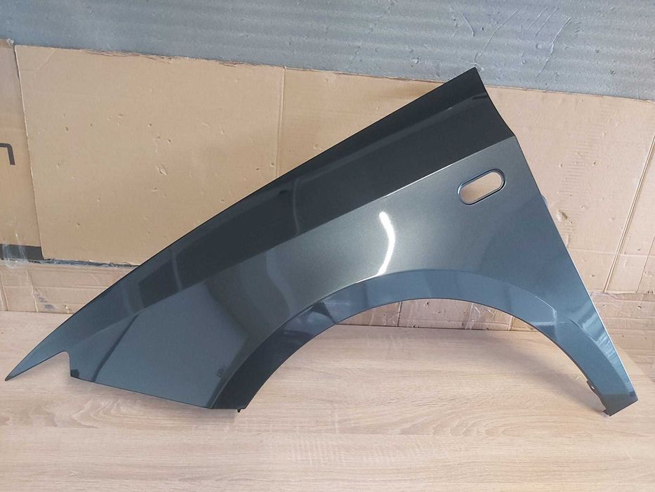 Aripa Fata Stanga Seat Ibiza 2008-2012 (LW7Z (Gri Inchis))