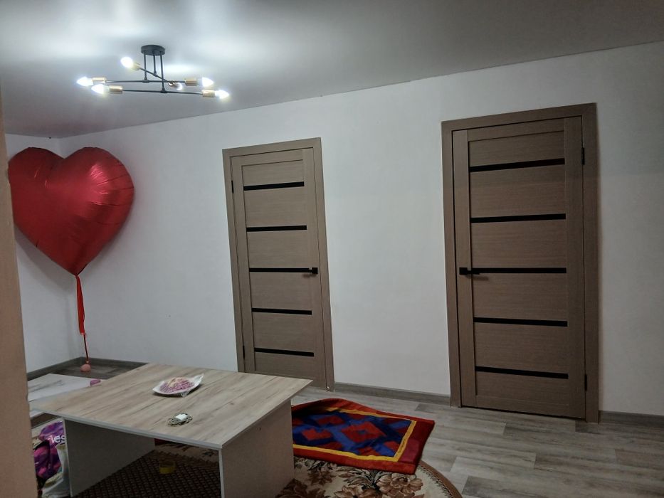 Продам два дома в одном дворе