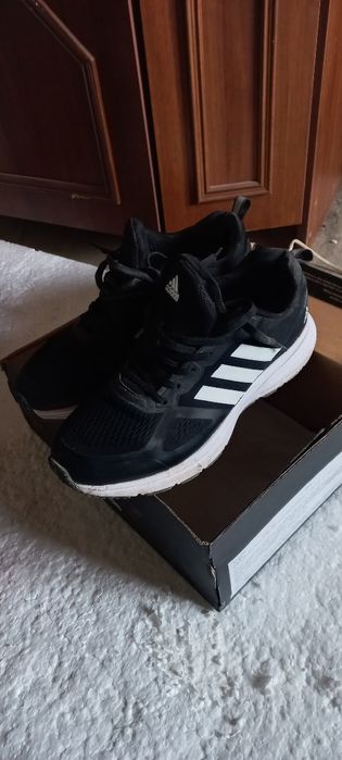 Адидас красовка спорт