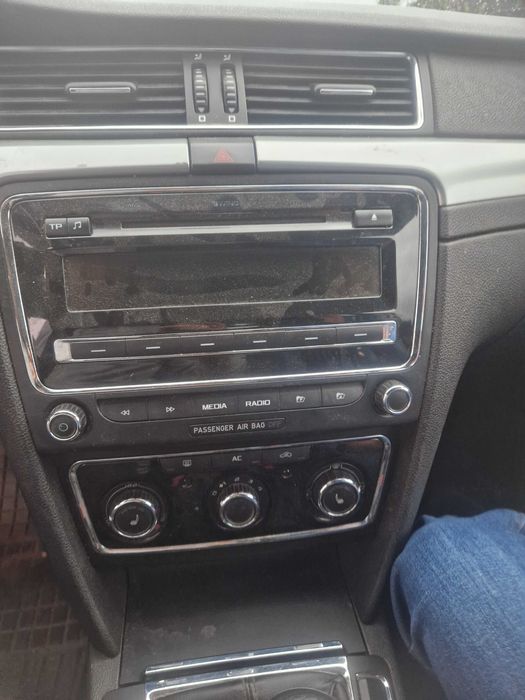 Skoda Superb 2009 1.9 TDI