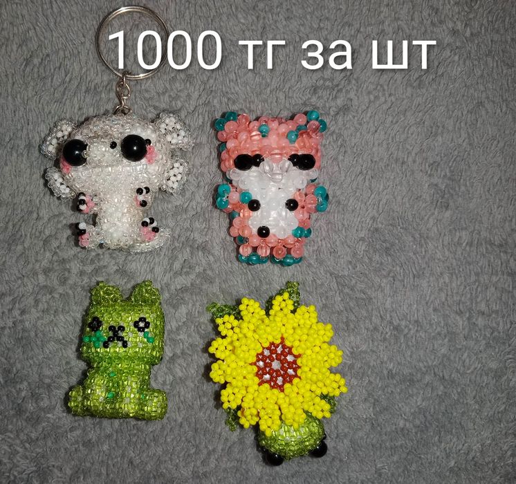 Продам фигурки из бисера