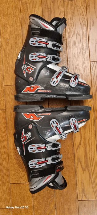 Vand Clapari Schiuri si Casca