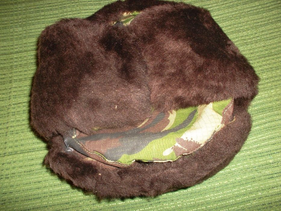 Caciula militara,fes mitar