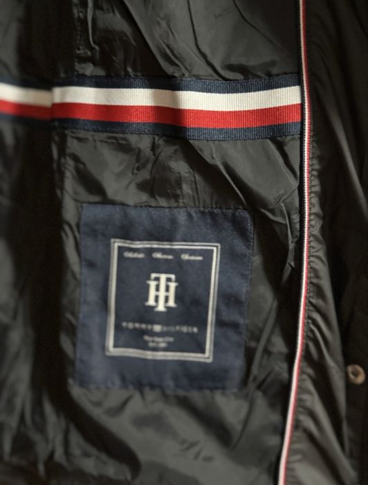 Geaca din puf , tommy hilfiger