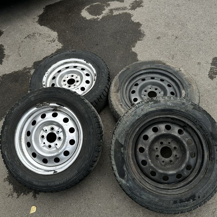 Продам шины 185/65R14