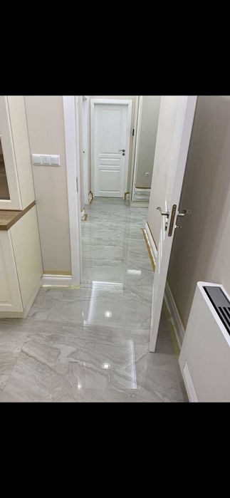 Продава се Тристаен апартамент в Казанлък - 105 кв.м за 2259 €/кв.м - Снимка #5