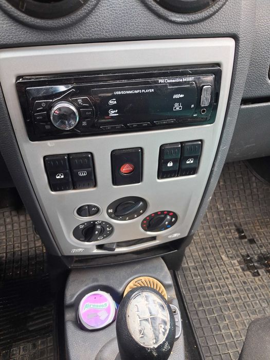 Vand dacia logan mcv 1,6