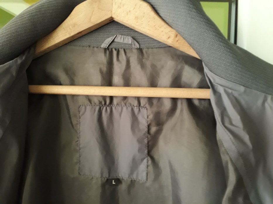 Продава се мъжко яке "МАDОC"