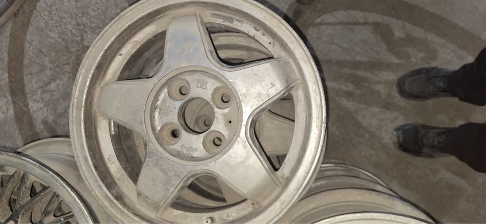 Продаю титанки оригинал из Европы пишите.звоните