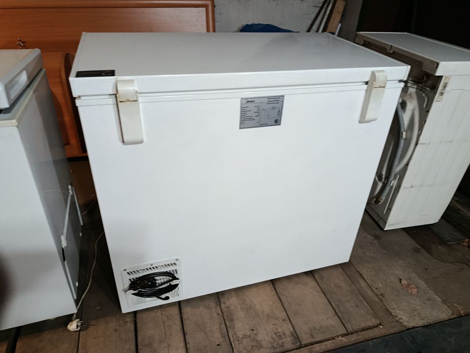 Морозильный ларь Midea новый