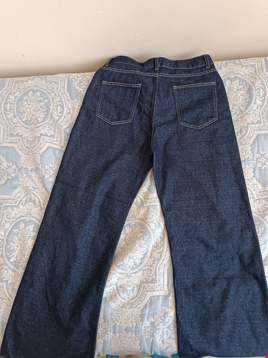 продаю новые джинсы