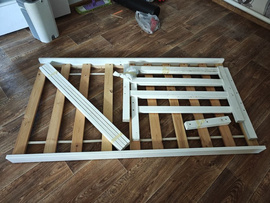 Продам детскую кровать
