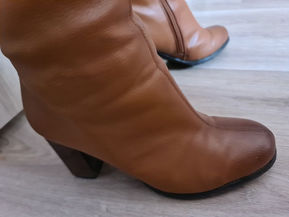 Зимние сапоги ботфорты