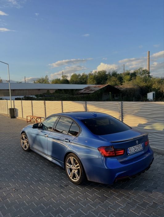 BMW seria 3 F30 320d Pachet M/Head up/230hp