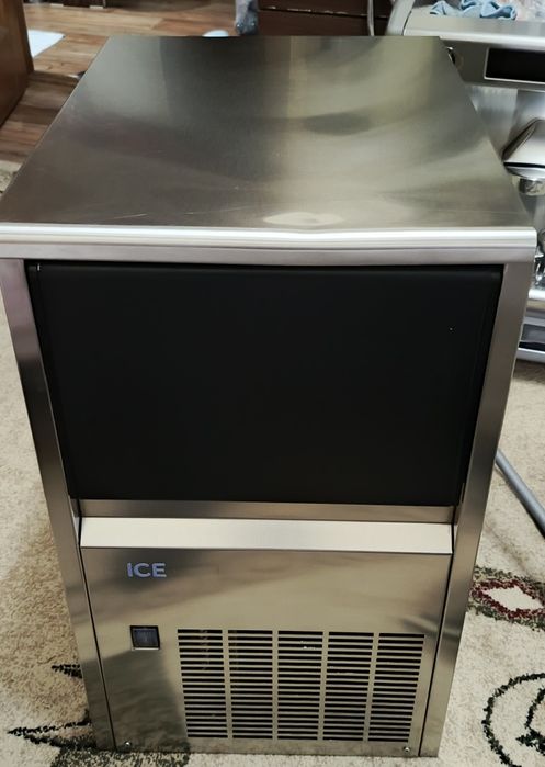 Льдогенератор для Бара Испания