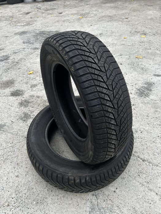 2бр Зимни гуми Yokohama 215/65R17