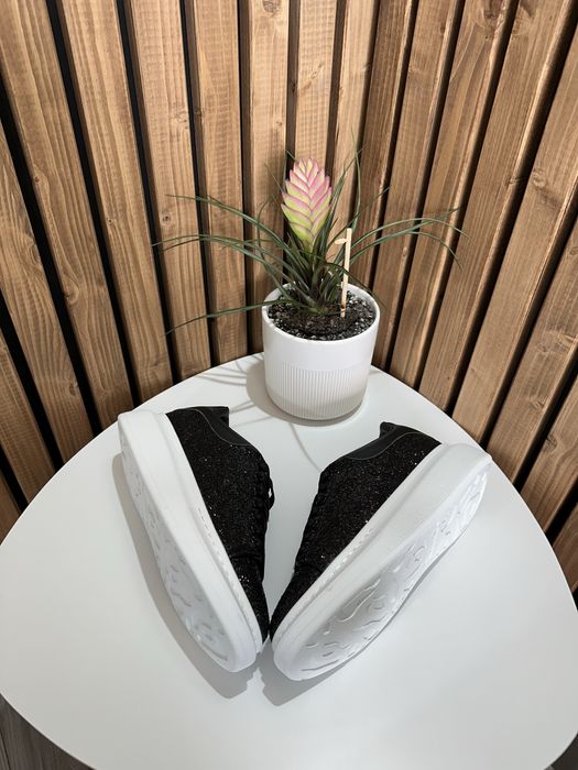 Alexander McQueen Mq Embellished/Glitter (size 40)