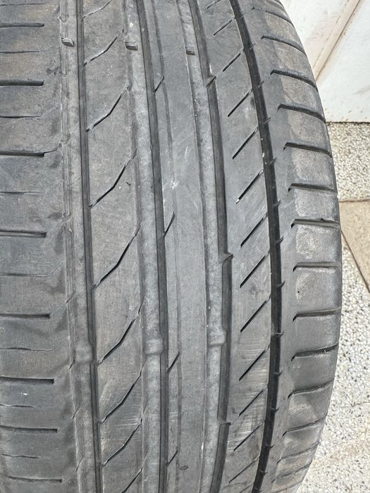 Летни гуми Континентал 225/45/19 Continental