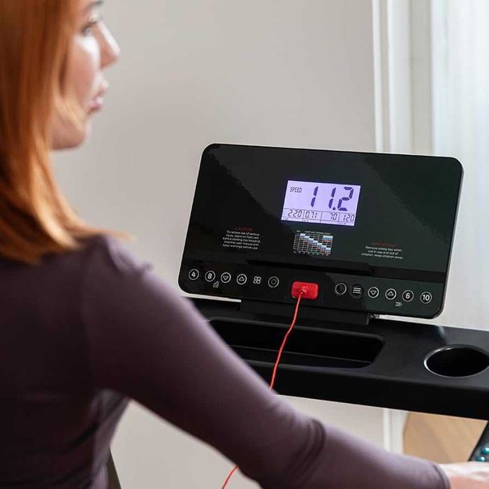 Сгъваема бягаща пътека DrumFit WayHome 1600 Runner Sprint с мотор 1900 W.