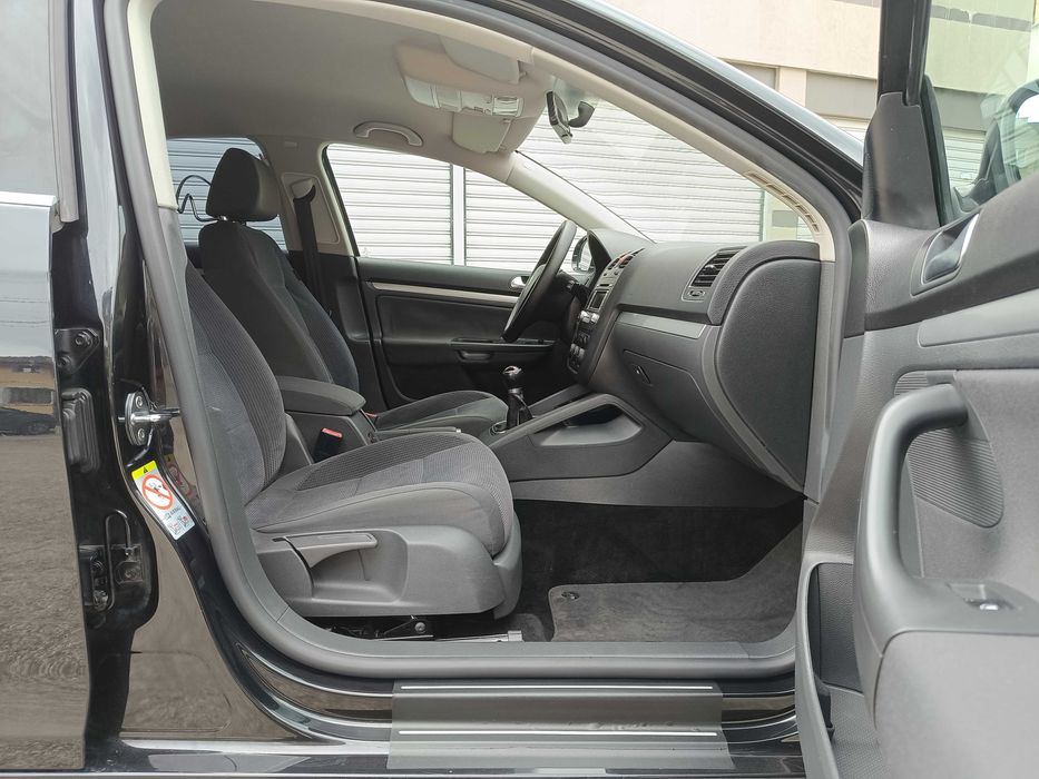 VW Jetta 1.6i 102к.с. 2008