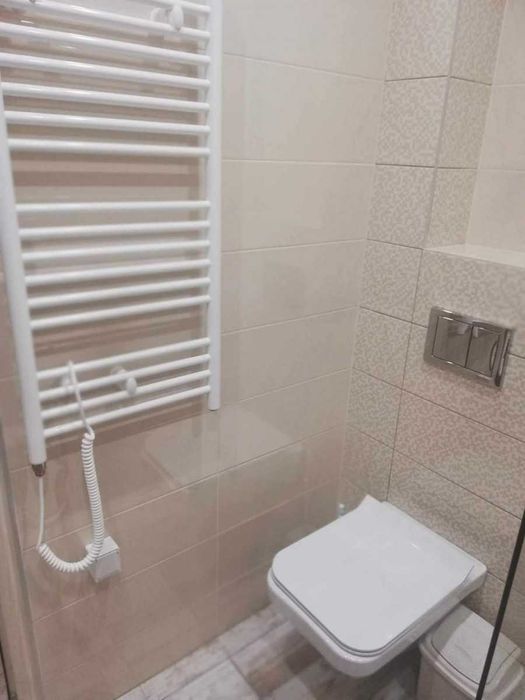 Дава се под наем Тристаен апартамент в Габрово, Център - 70 кв.м за 378.93 € - Снимка #6