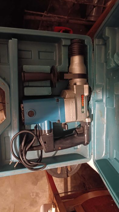 Перфоратор/Къртач Bosch GBH 4 DFE