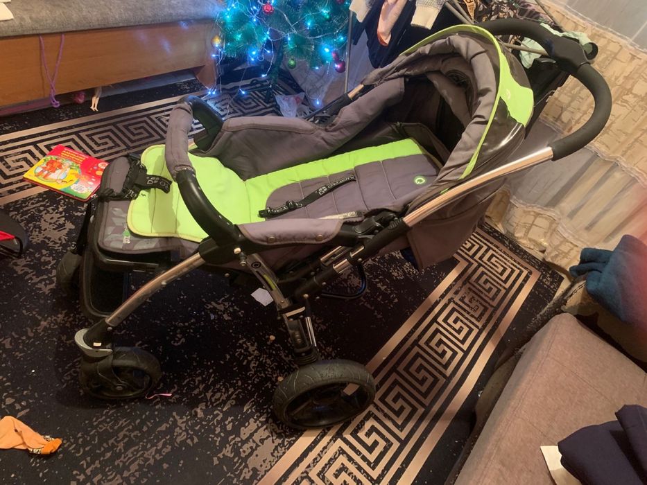 Детская коляска за 15к