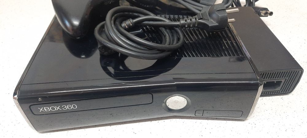 Vand  xbox 360 modat RGH3