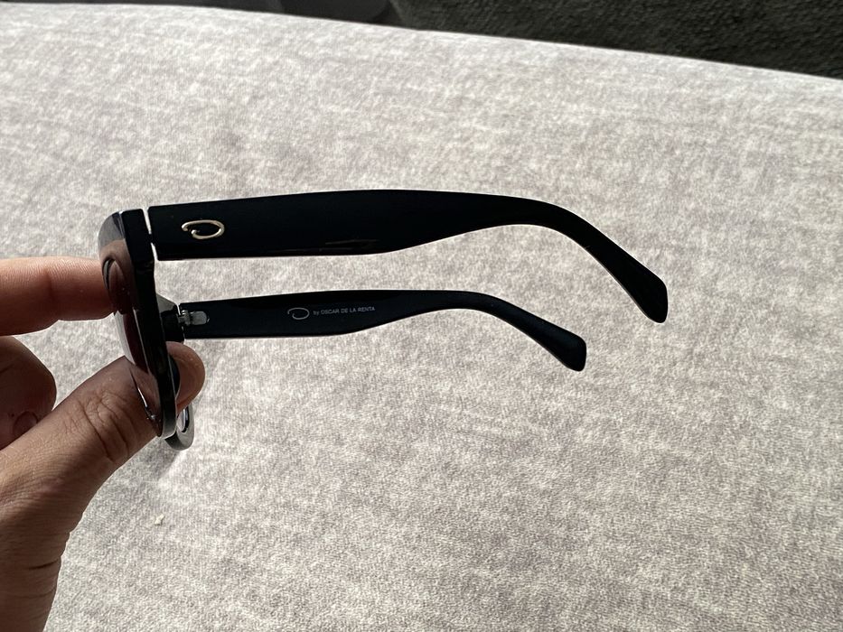 Ochelari de soare Oscar de la renta