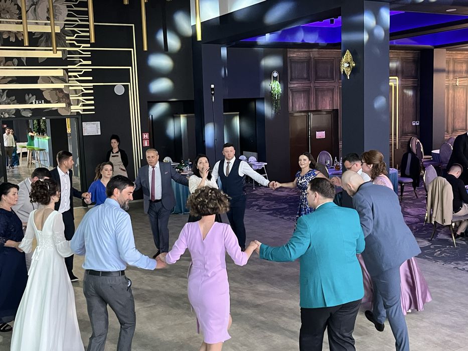 Dj Nunta Dj Botez  Solista Oglinda foto gheata carbonica flacari