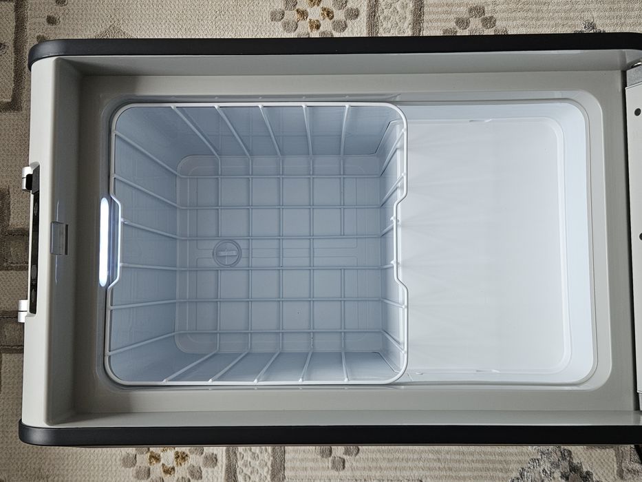Vând frigider auto - camping - casă Dometic CFX3 35