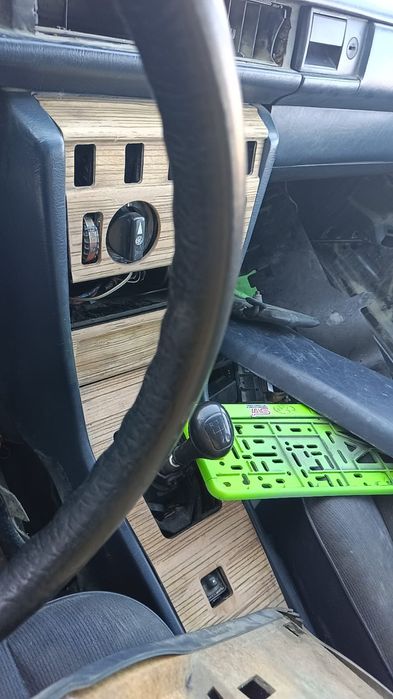 Запчасти на мерседес 124