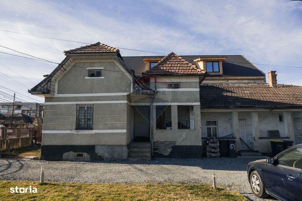 Proprietate rară – 1000 mp teren + 2 cladiri versatile