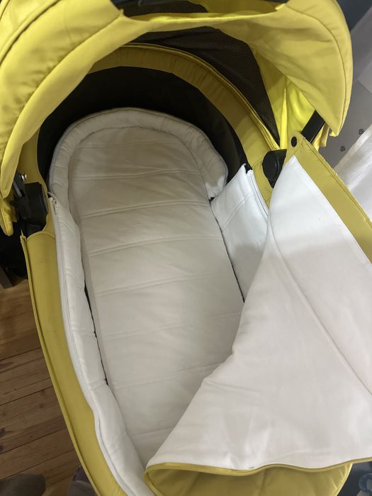 Cybex priam кош за новородено