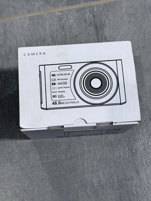 Camera foto digitala compacta de 48MP
