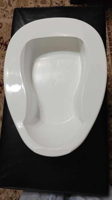 Продам ходунки, кресло-туалет, судно